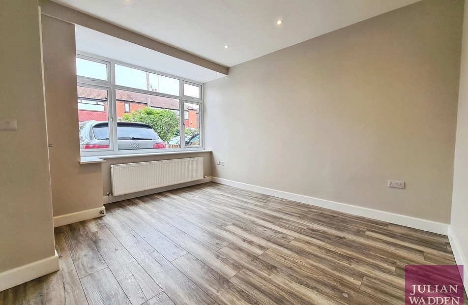 Davenham Road, Reddish, Stockport, SK5 - Julian Wadden