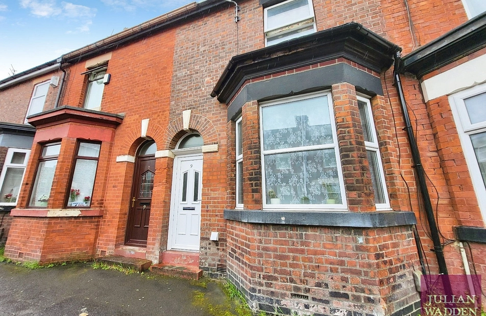 Peterborough Street, Abbey Hey, Manchester, M18 - Julian Wadden