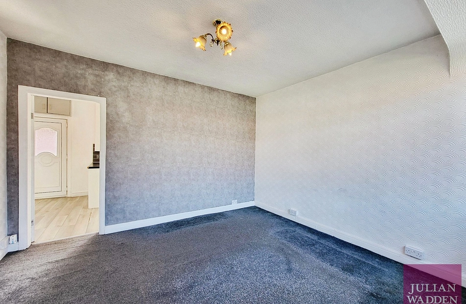 Tennyson Road, Reddish, Stockport, SK5 - Julian Wadden