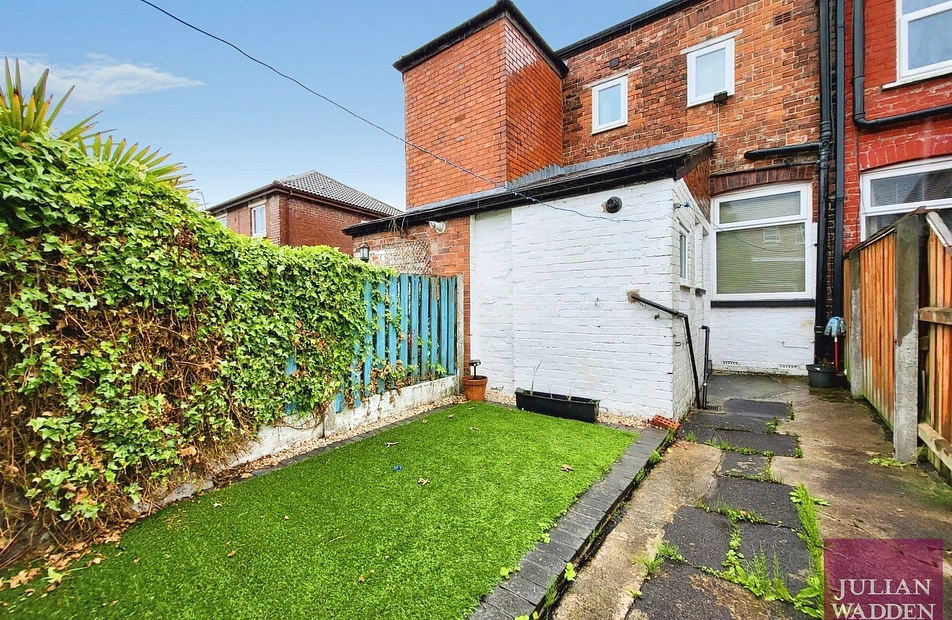 Lindfield Road, Reddish, Stockport, SK5 - Julian Wadden