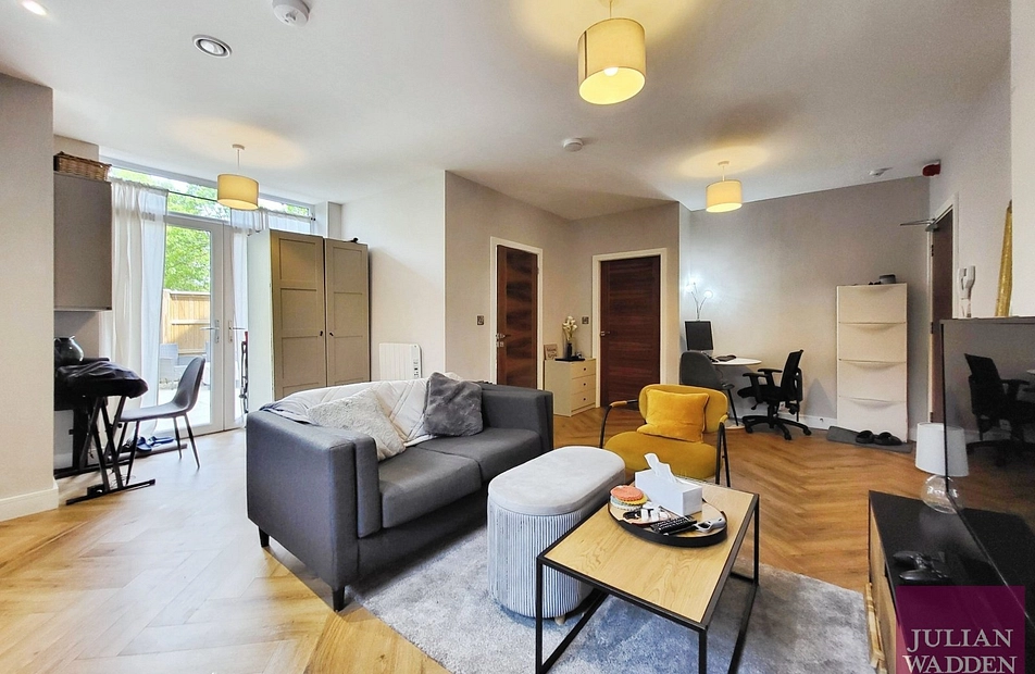 Willow Bank House, Old Road, Handforth, Wilmslow, SK9 - Julian Wadden