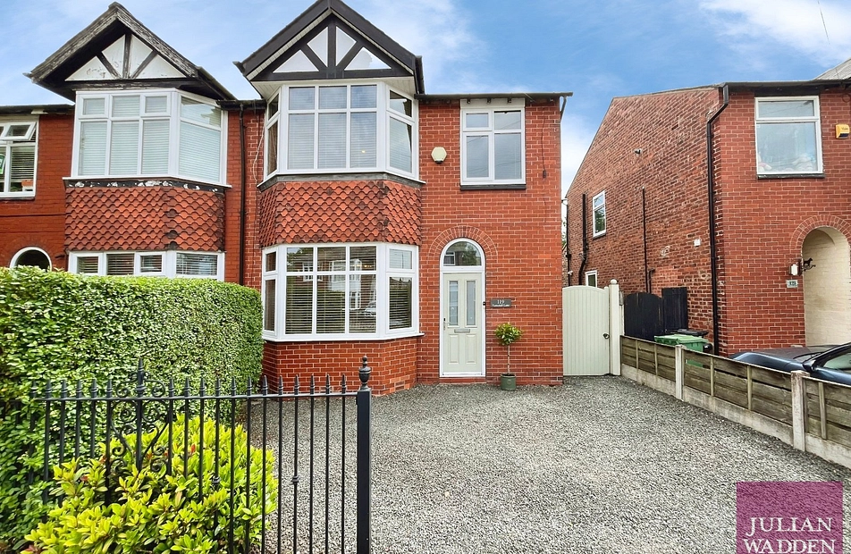 Turncroft Lane, Offerton, Stockport, SK1 - Julian Wadden
