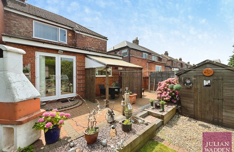 Betley Road, Reddish, Stockport, SK5 - Julian Wadden