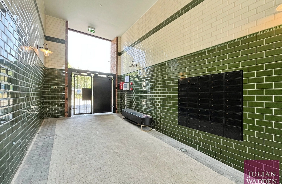 Churchgate, Stockport, SK1 - Julian Wadden