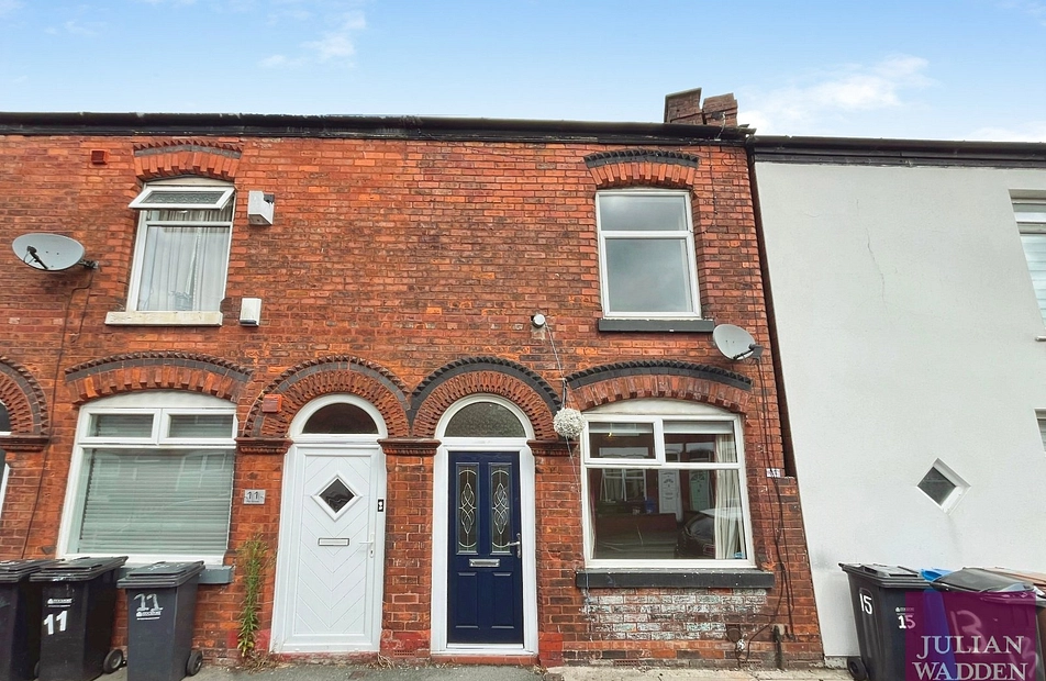 Pitt Street, Edgeley, Stockport, SK3 - Julian Wadden