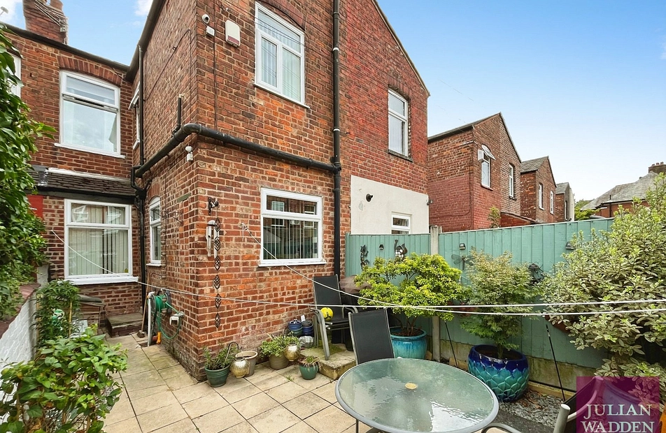 Gorton Road, Reddish, Stockport, SK5 - Julian Wadden