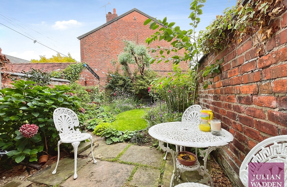 Adswood Lane East, Davenport, Stockport, SK2 - Julian Wadden