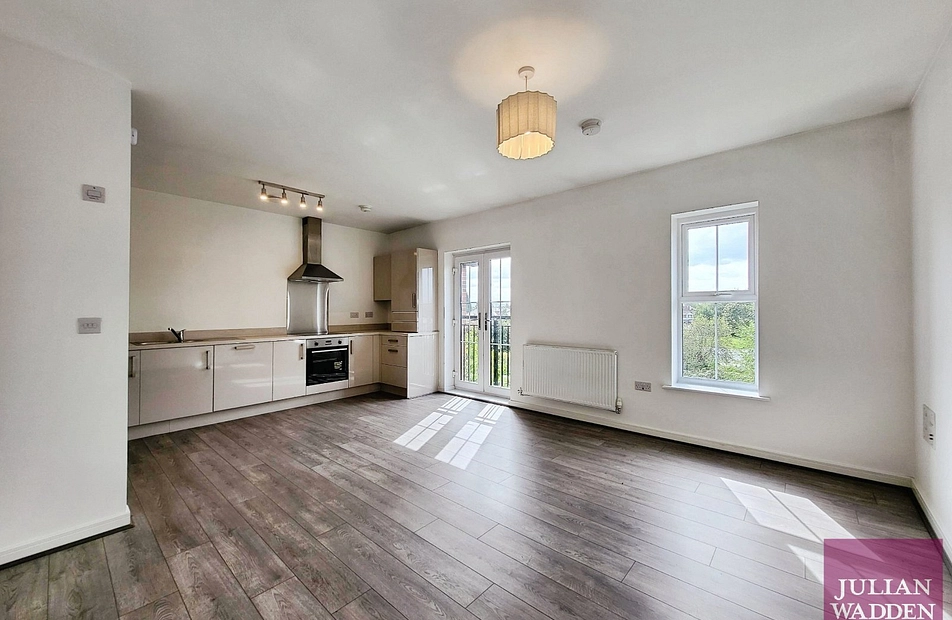 Robertsons Way, Droylsden, Manchester, M43 - Julian Wadden