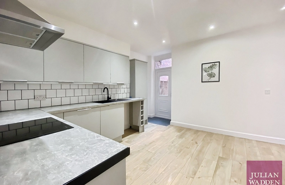 Reddish Lane, Gorton, Manchester, M18 - Julian Wadden
