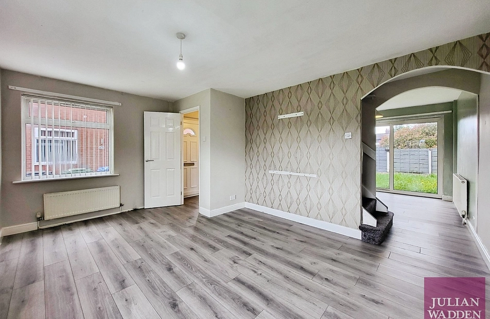 South Ridge, Denton, Manchester, M34 - Julian Wadden