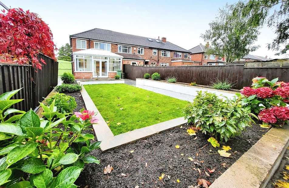 Finsbury Road, Reddish, Stockport, SK5 - Julian Wadden