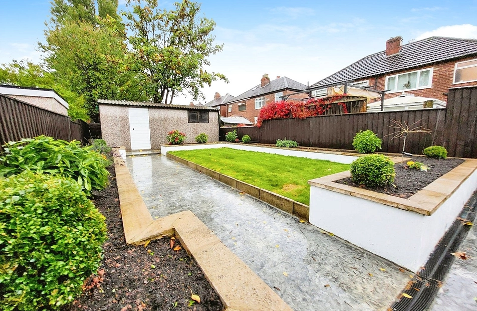 Finsbury Road, Reddish, Stockport, SK5 - Julian Wadden