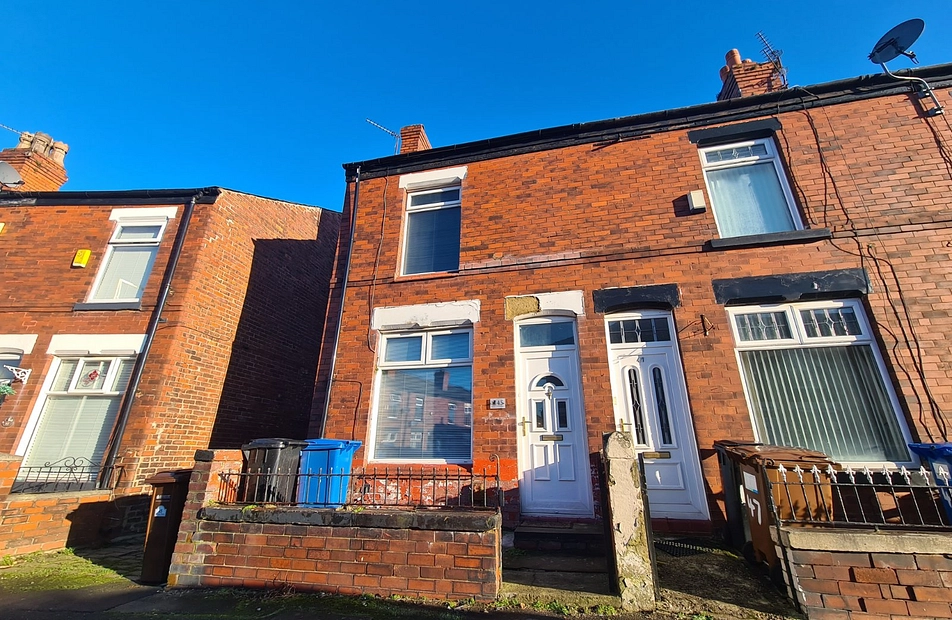 Barnsley Street, Offerton, Stockport, SK1 - Julian Wadden