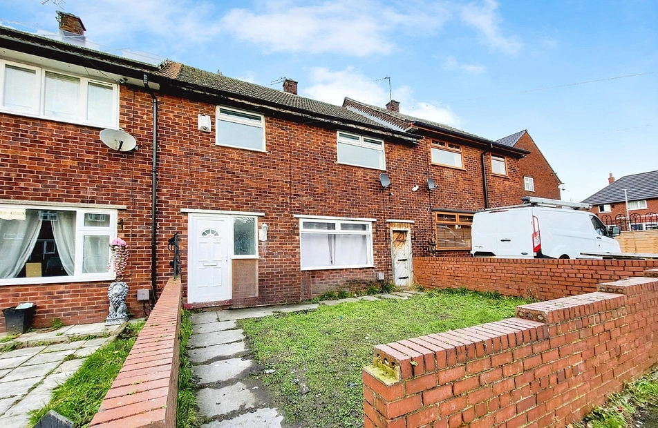 Barleycroft Road, Hyde, Greater Manchester, SK14 - Julian Wadden