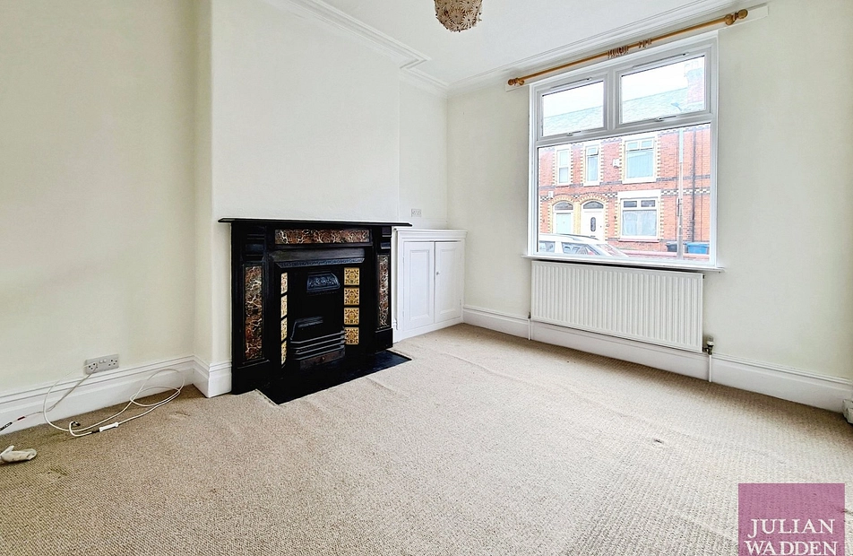 Fox Street, Edgeley, Stockport, SK3 - Julian Wadden