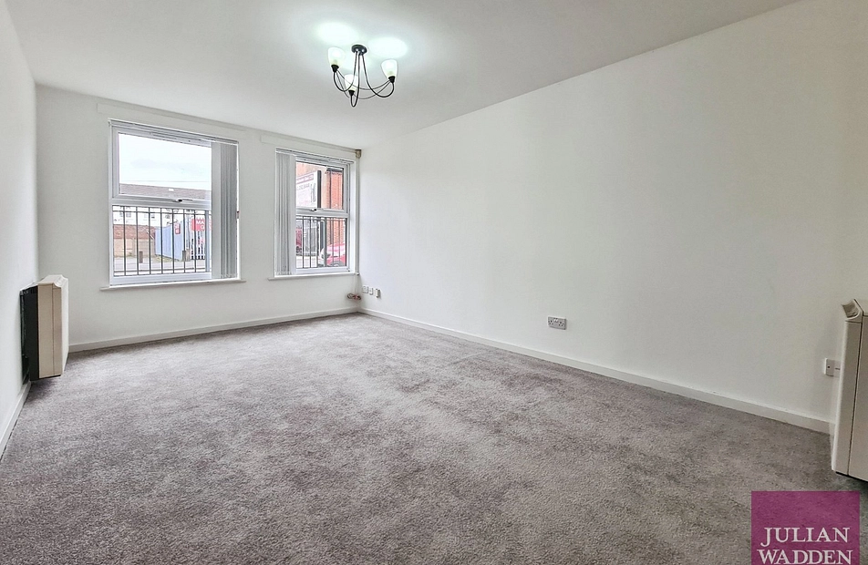 Ashton Road, Denton, Manchester, Greater Manchester, M34 - Julian Wadden