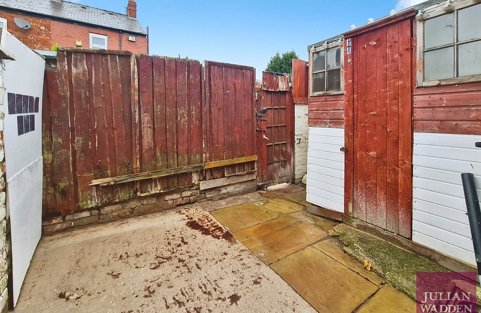 Lingard Street, Reddish, Stockport, SK5 - Julian Wadden