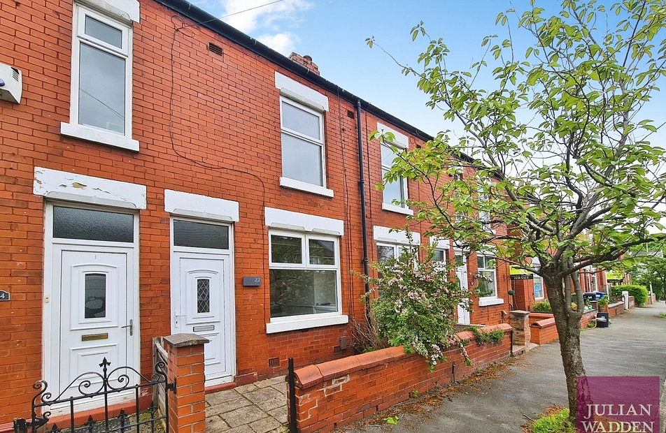 Chadwell Road, Offerton, Stockport, SK2 - Julian Wadden