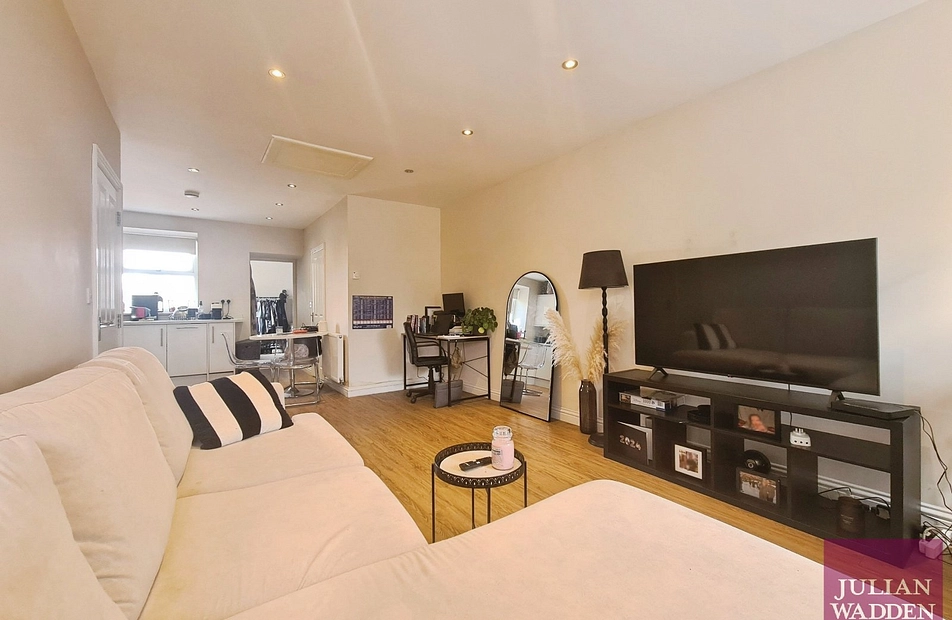 Wood Street, Glossop, Derbyshire, SK13 - Julian Wadden