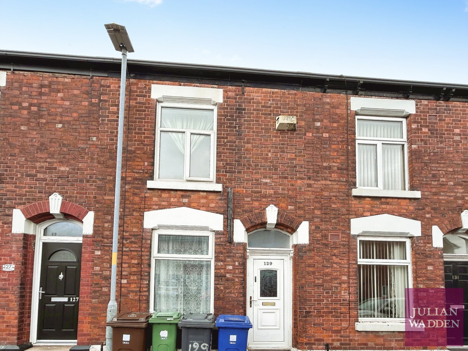 Dean Street, Ashton-under-Lyne, Greater Manchester, OL6 - Julian Wadden