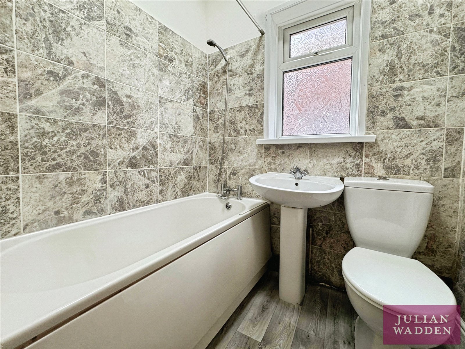 Longden Road, Manchester, M12