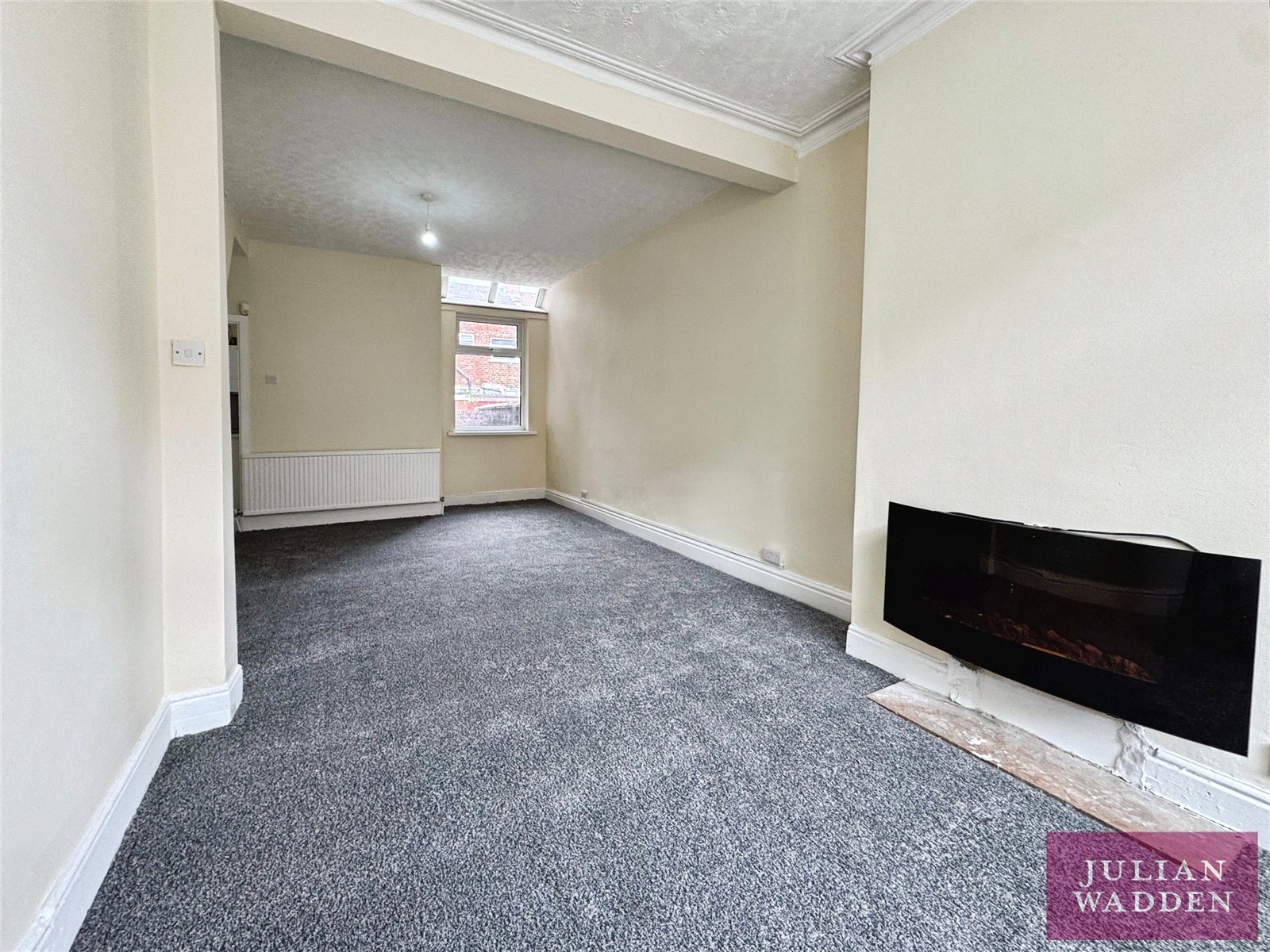 Longden Road, Manchester, M12