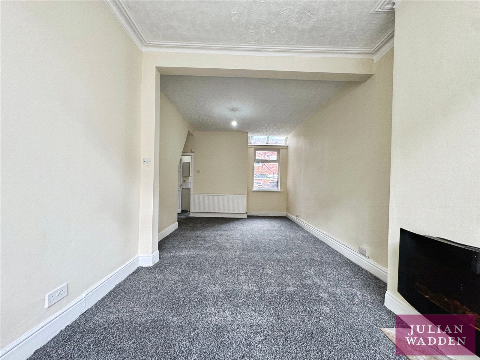Longden Road, Manchester, M12