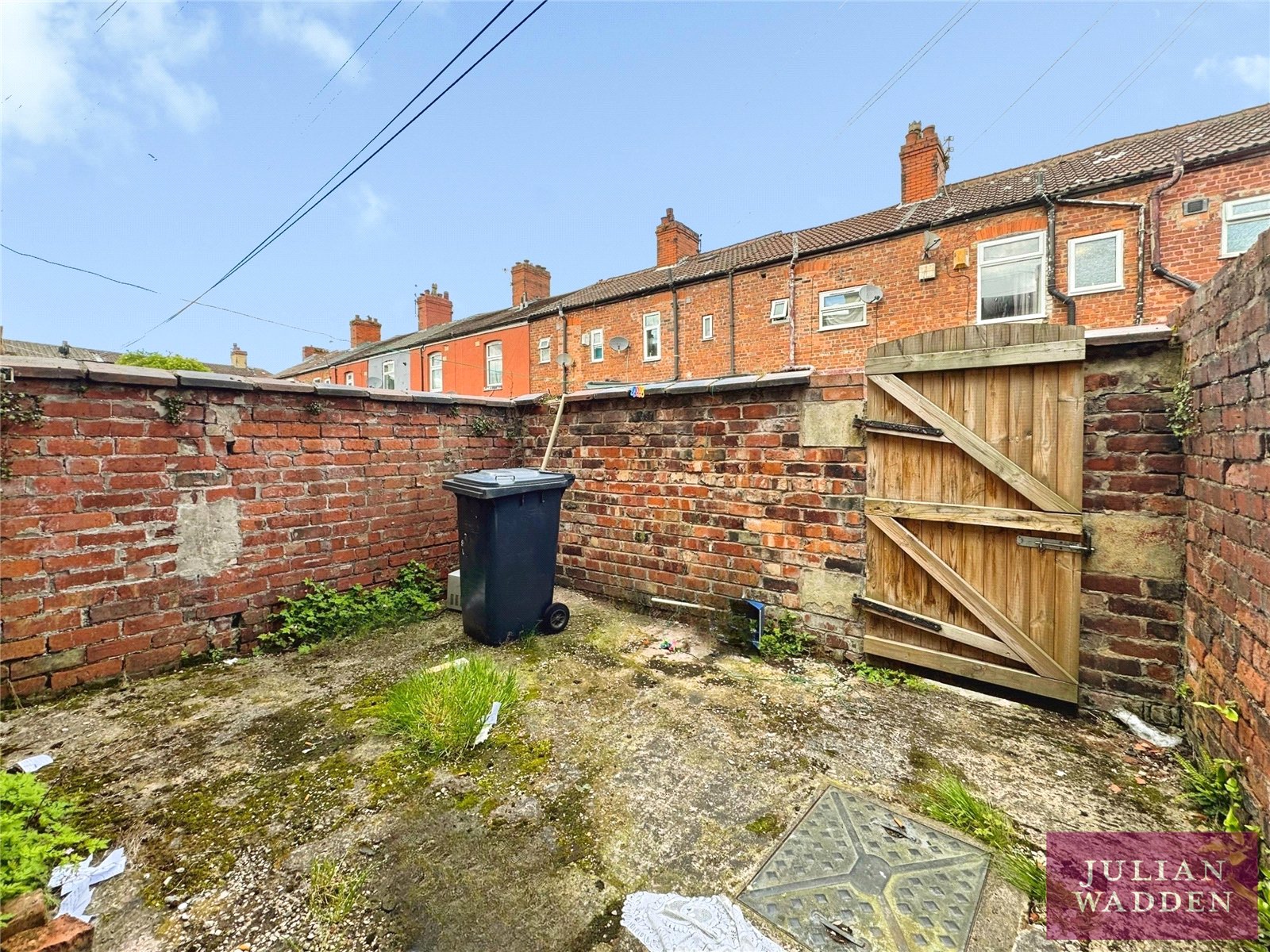 Longden Road, Manchester, M12
