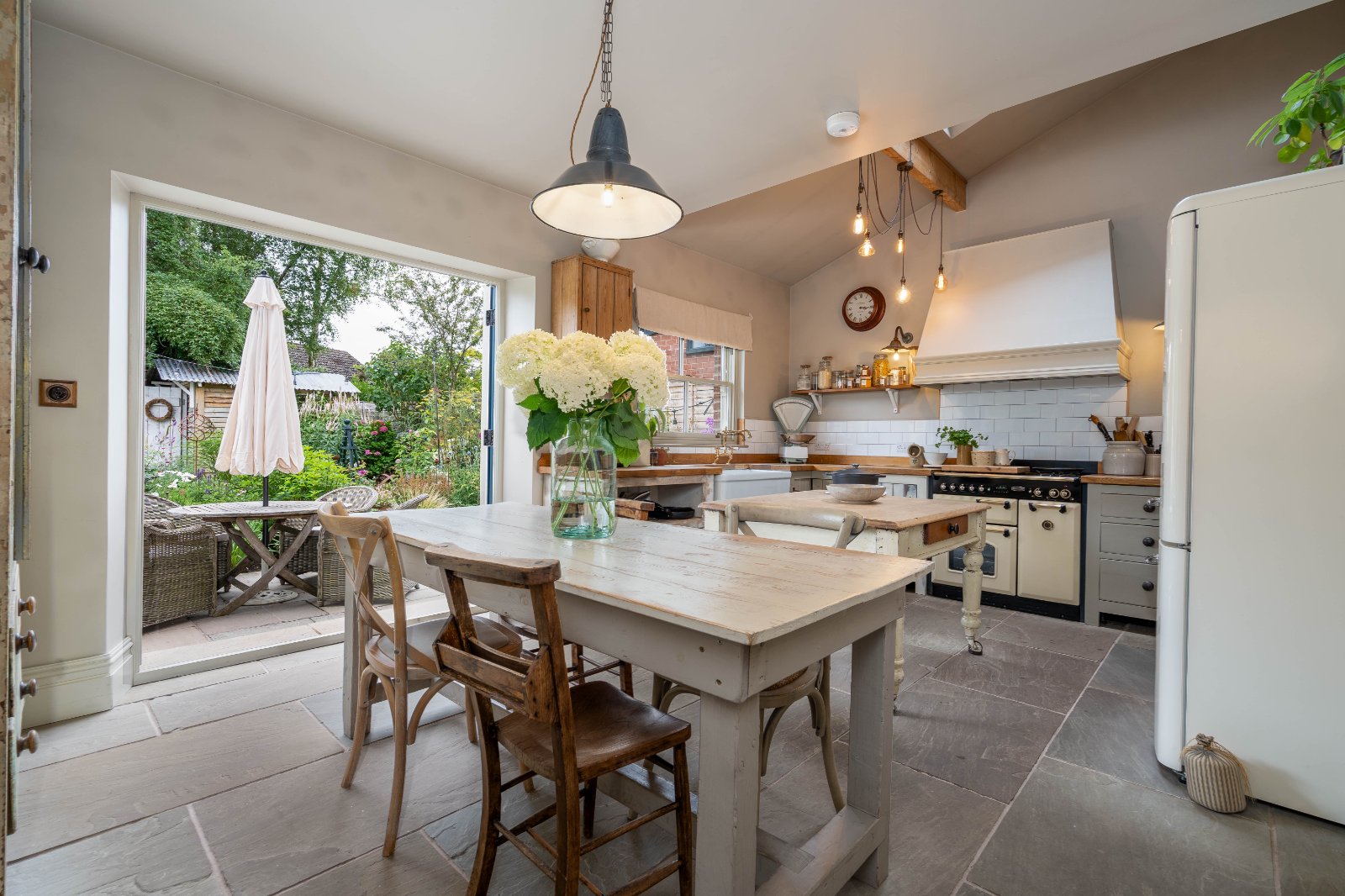 Windlehurst Road, Marple, Stockport, SK6