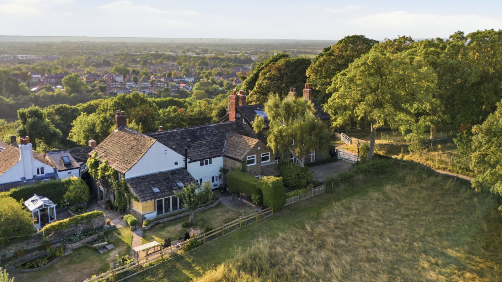 Hill Top, Romiley, Stockport, Greater Manchester, SK6