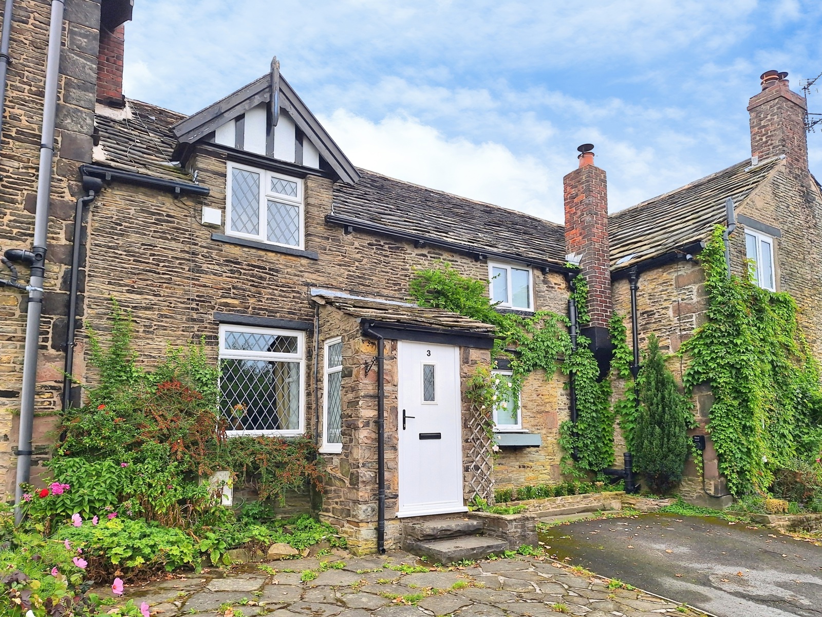 Hill Top, Romiley, Stockport, Greater Manchester, SK6