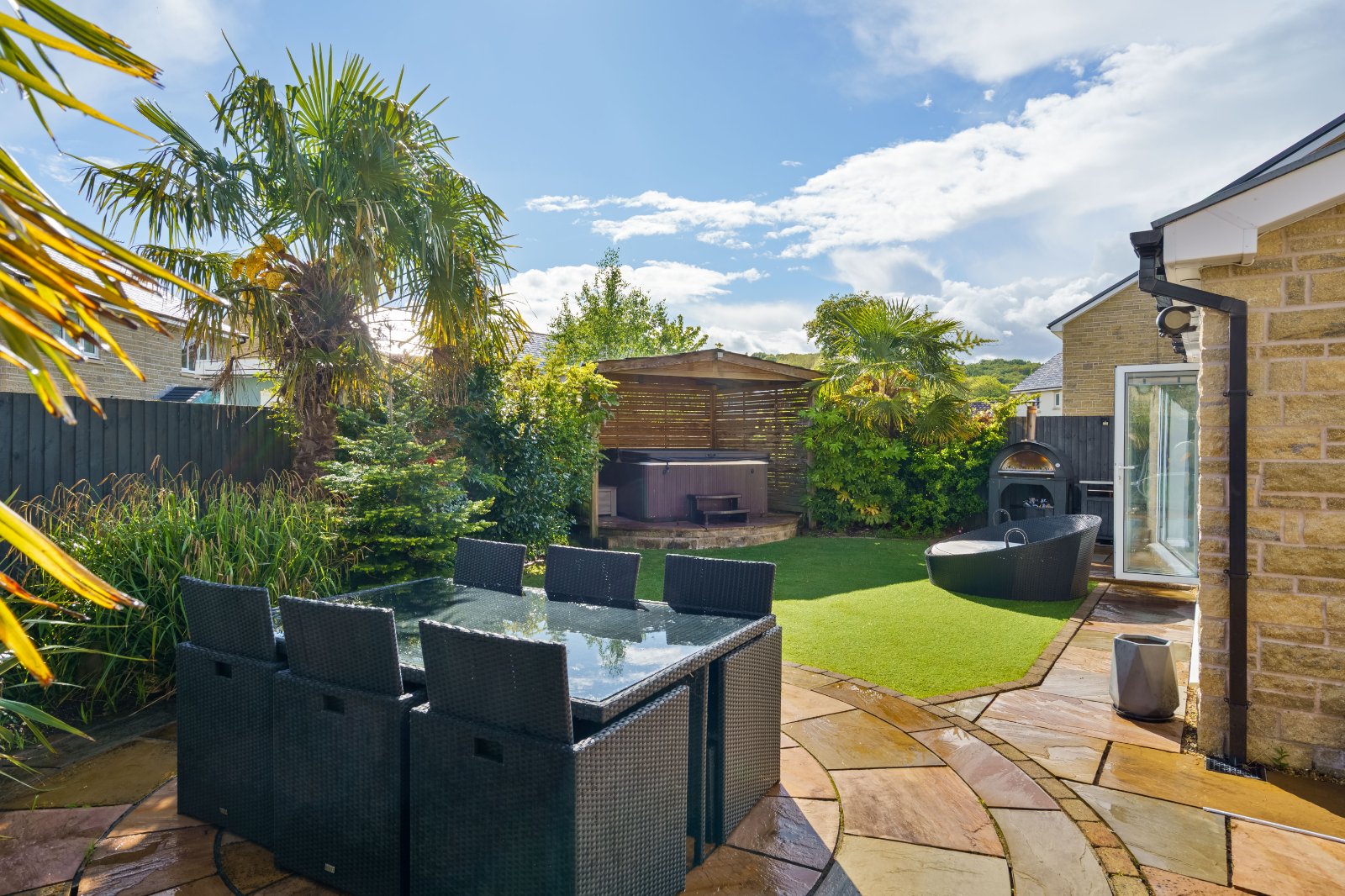 Dovecote Road, Strines, Stockport, Greater Manchester, SK6