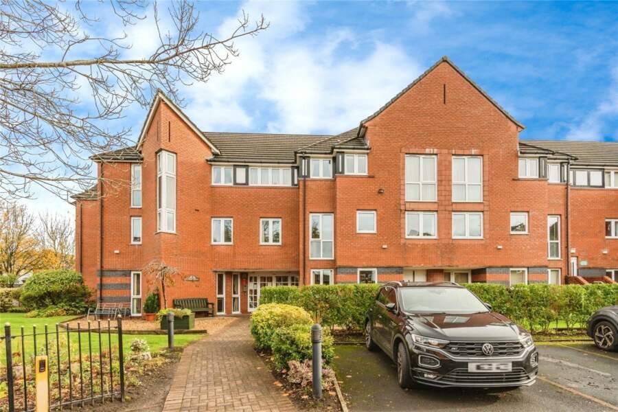 Metcalfe Drive, Romiley, Stockport, Greater Manchester, SK6 - Julian Wadden