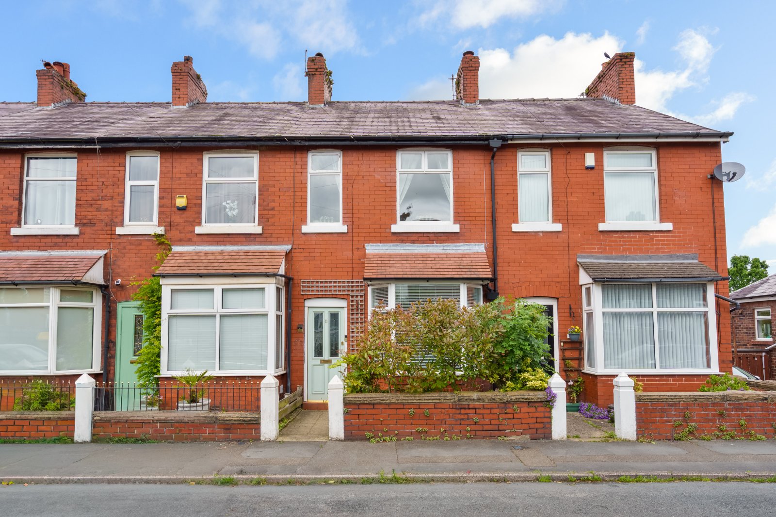 Goyt Avenue, Marple, Stockport, Greater Manchester, SK6 - Julian Wadden