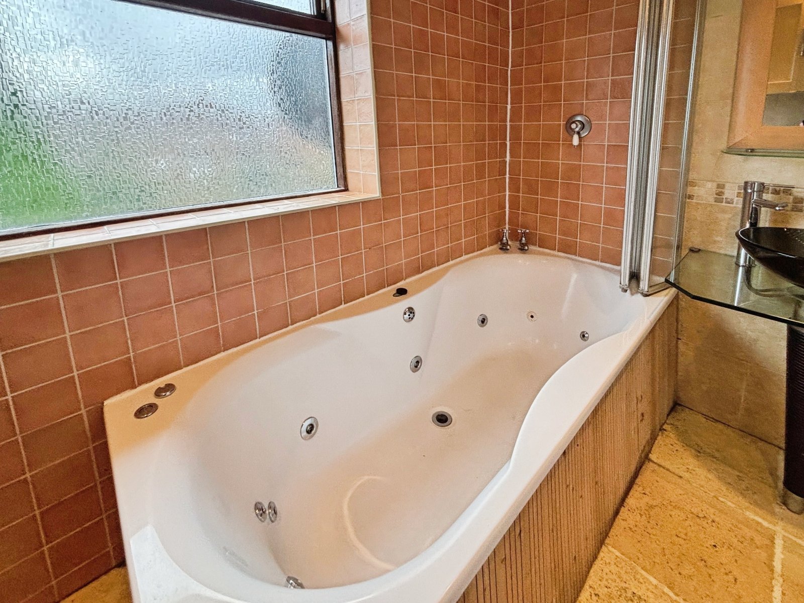 Parrs Wood Road, East Didsbury, Manchester, M20
