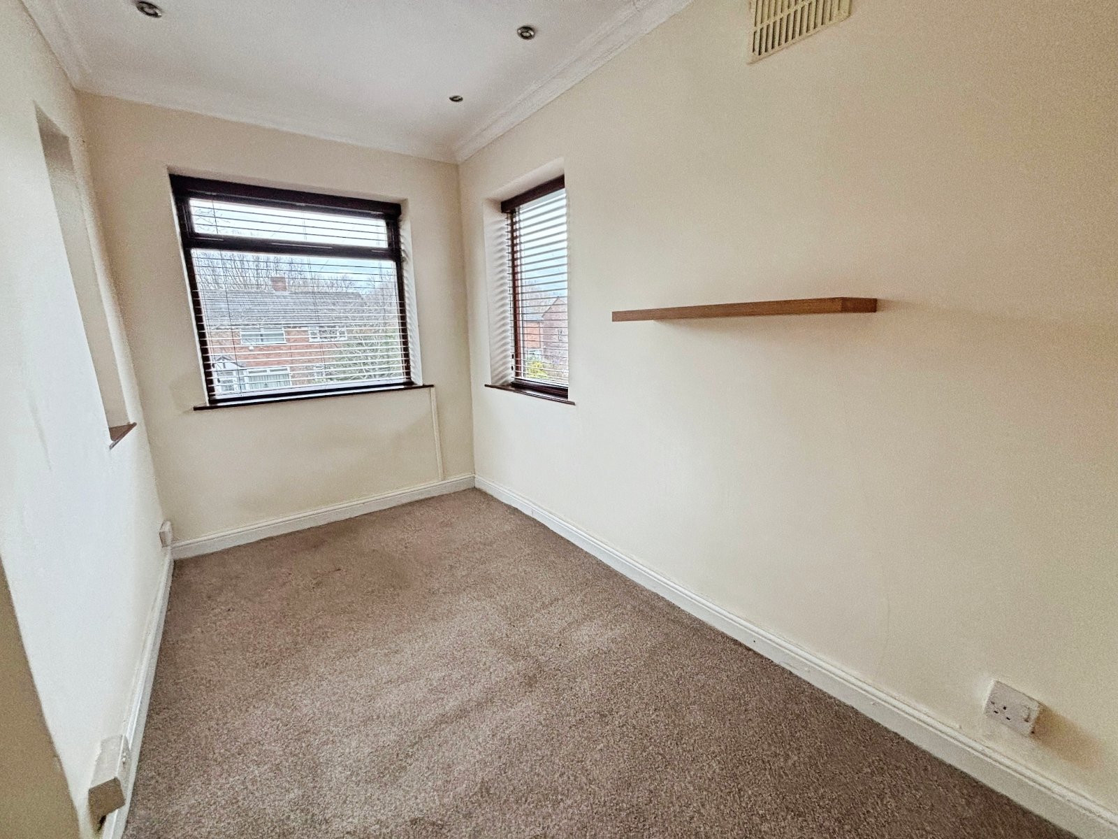 Parrs Wood Road, East Didsbury, Manchester, M20