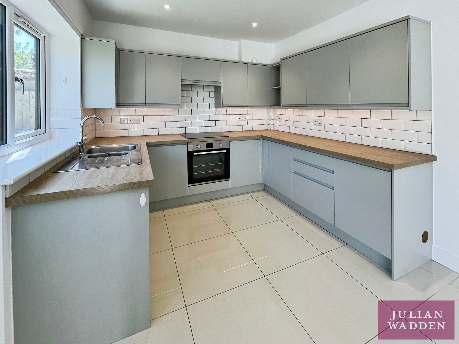 Burnage Lane, Heaton Mersey/ East Didsbury, Manchester, M19