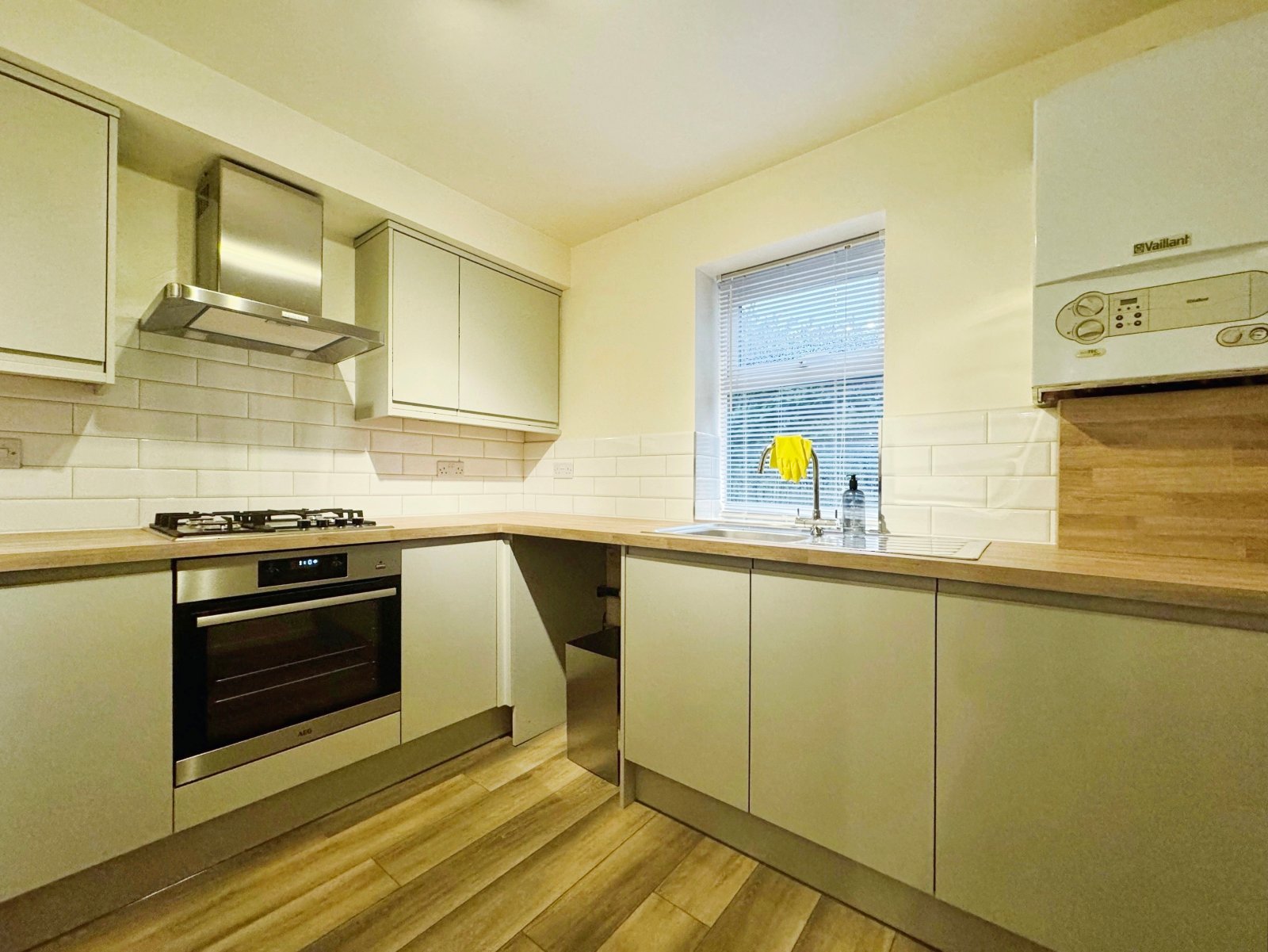 Wellington Road, Fallowfield, Manchester, M14