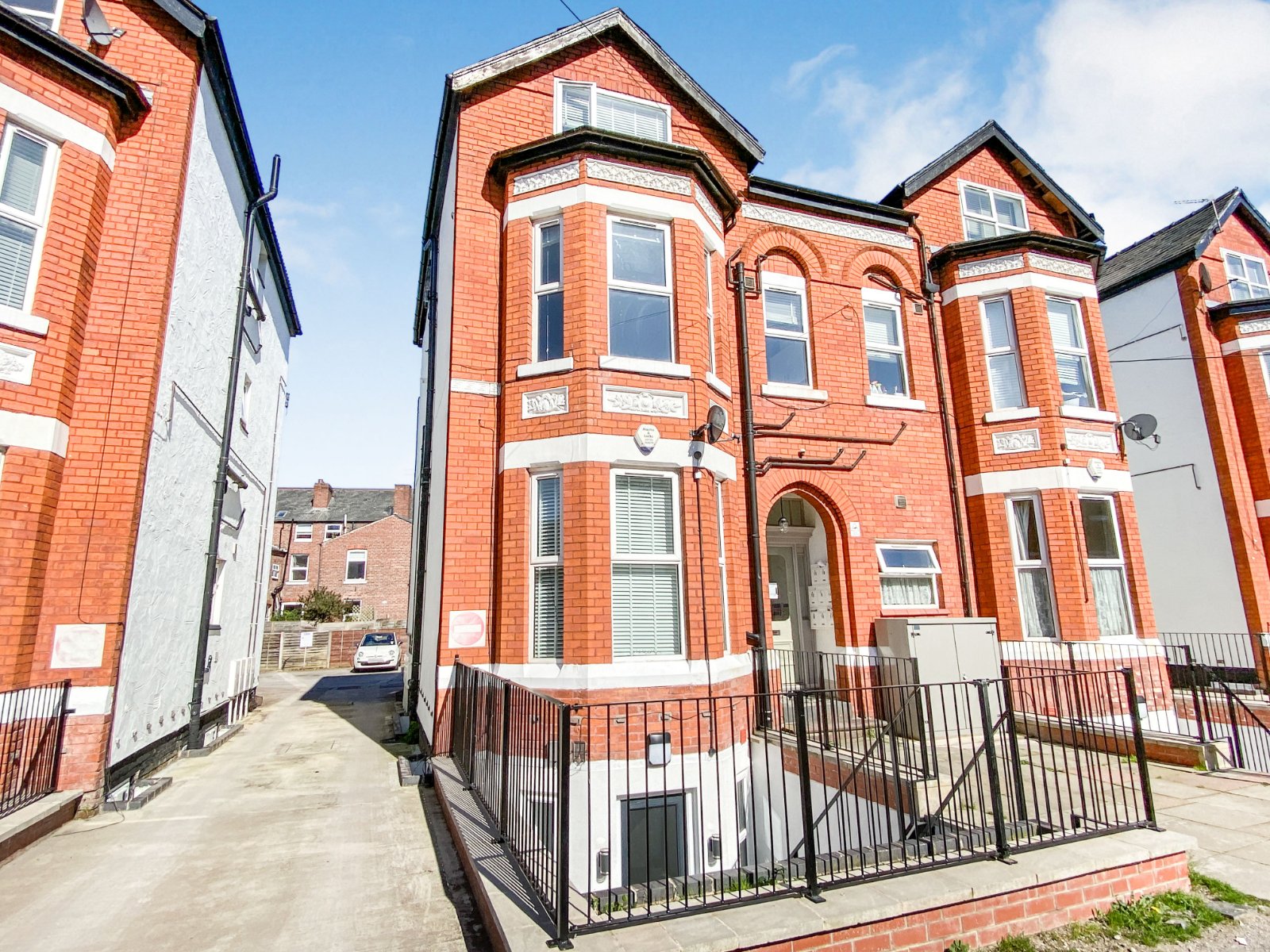 Central Road, West Didsbury, Manchester, M20