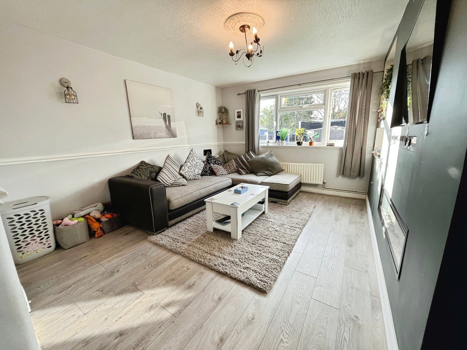Westdean Crescent, Burnage, Manchester, M19