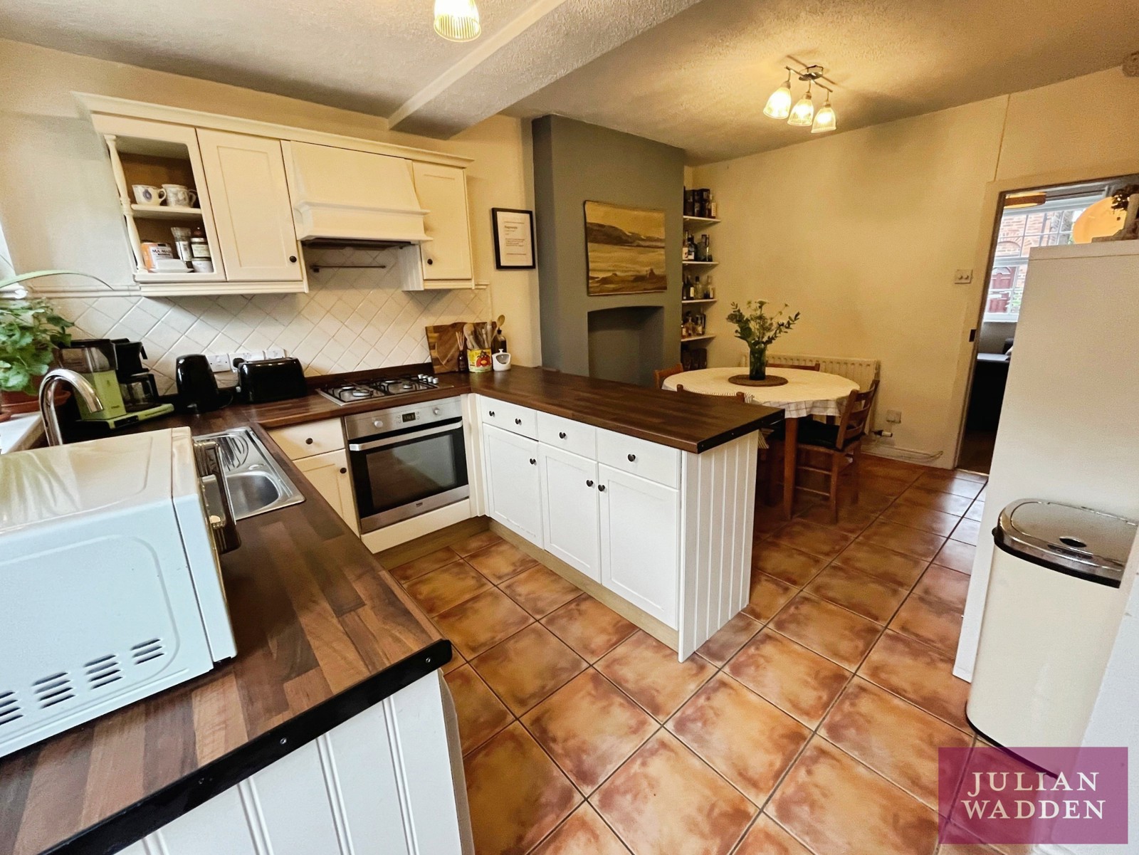 Davenfield Grove, Didsbury Village, Manchester, M20