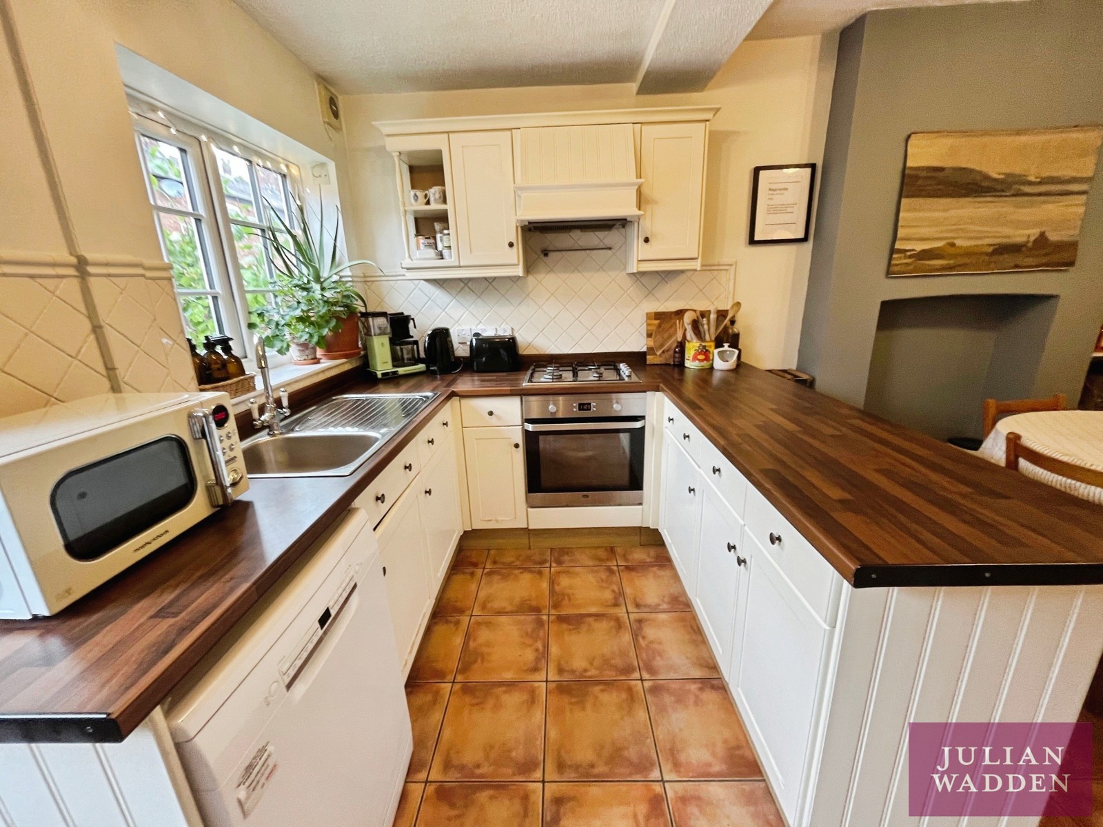 Davenfield Grove, Didsbury Village, Manchester, M20