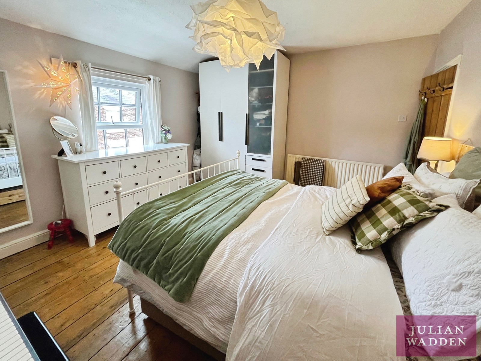 Davenfield Grove, Didsbury Village, Manchester, M20