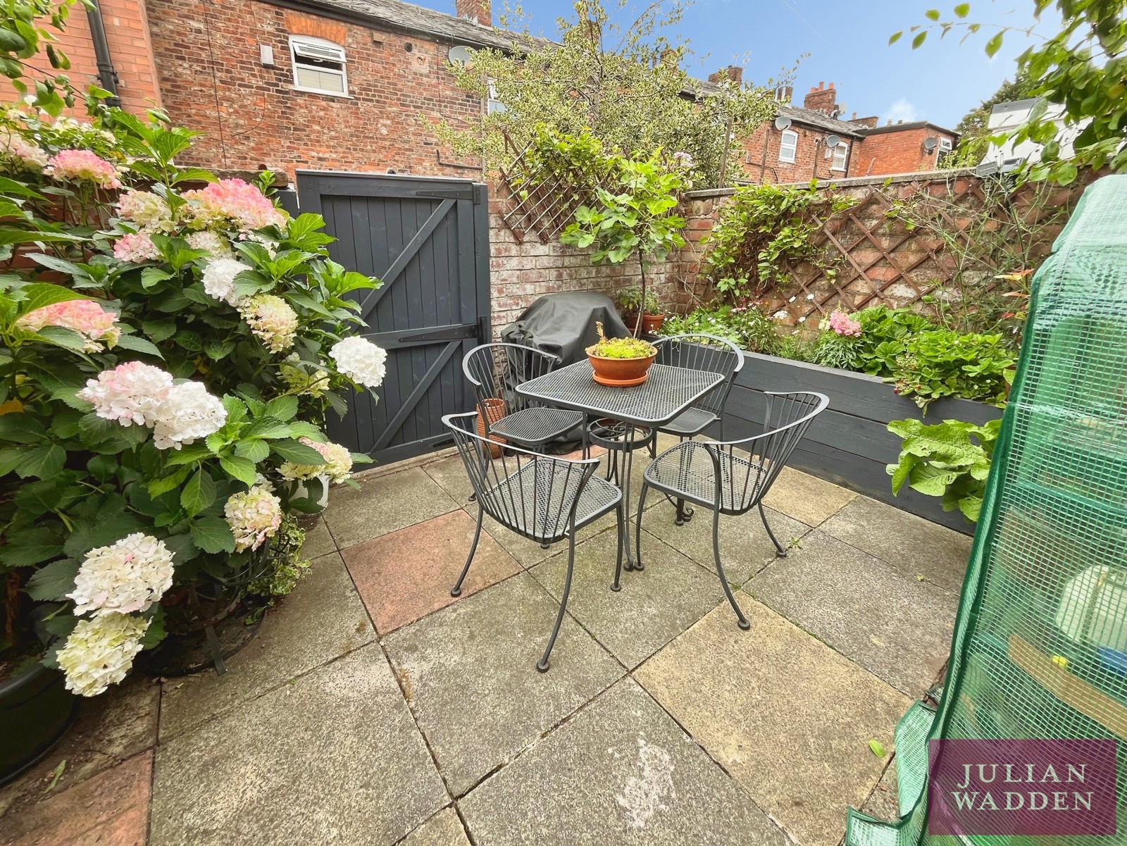 Davenfield Grove, Didsbury Village, Manchester, M20