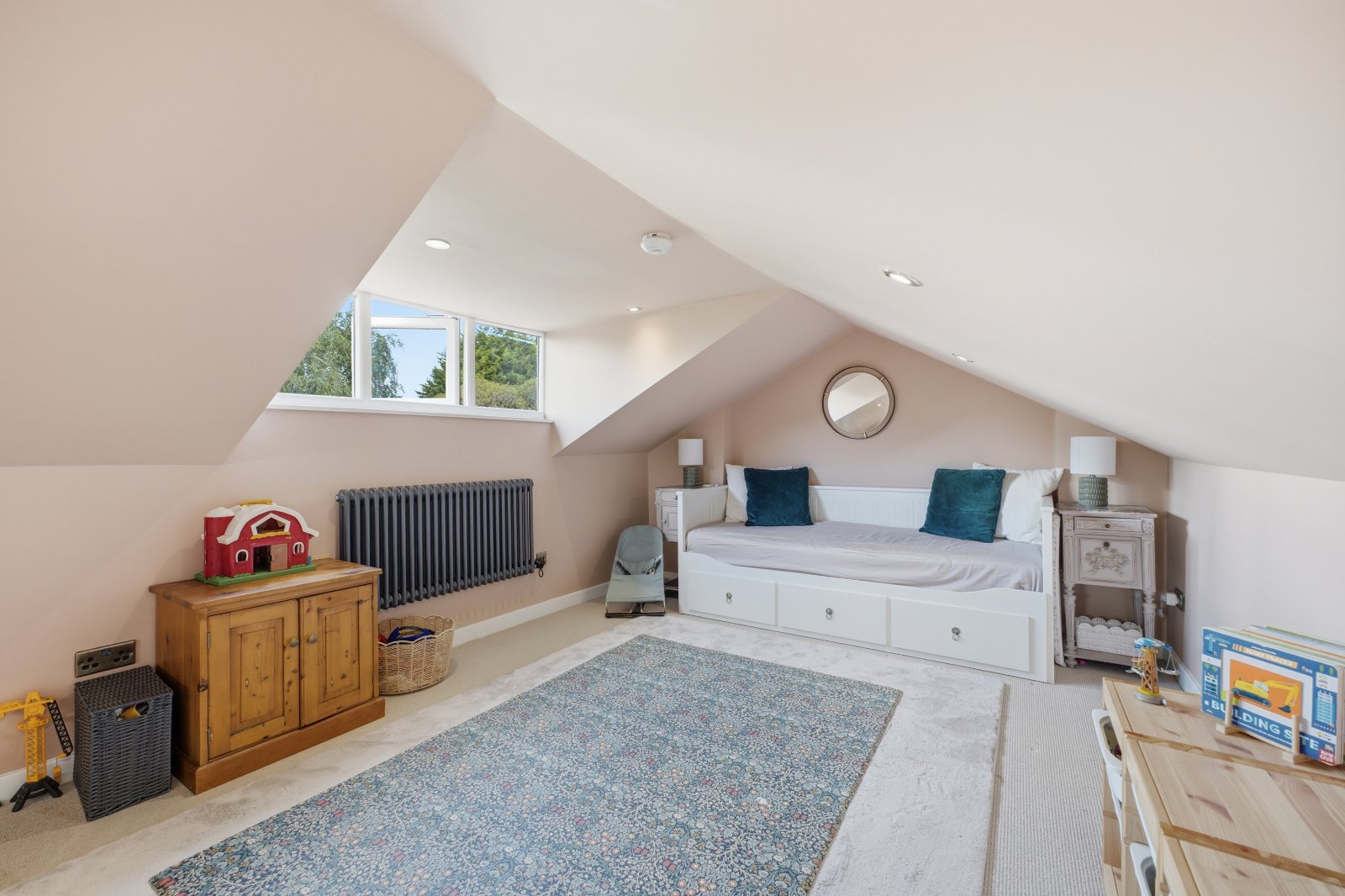 Sandhurst Avenue, West Didsbury, Manchester, M20