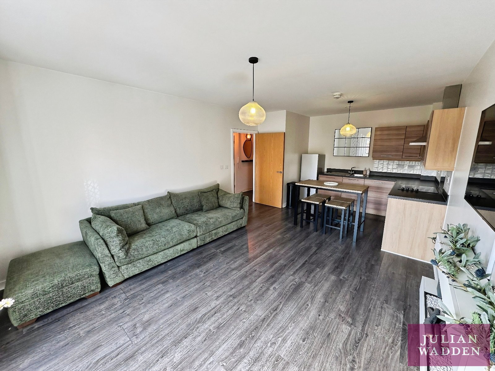 Houseman Crescent, West Didsbury, Manchester, M20 - Julian Wadden