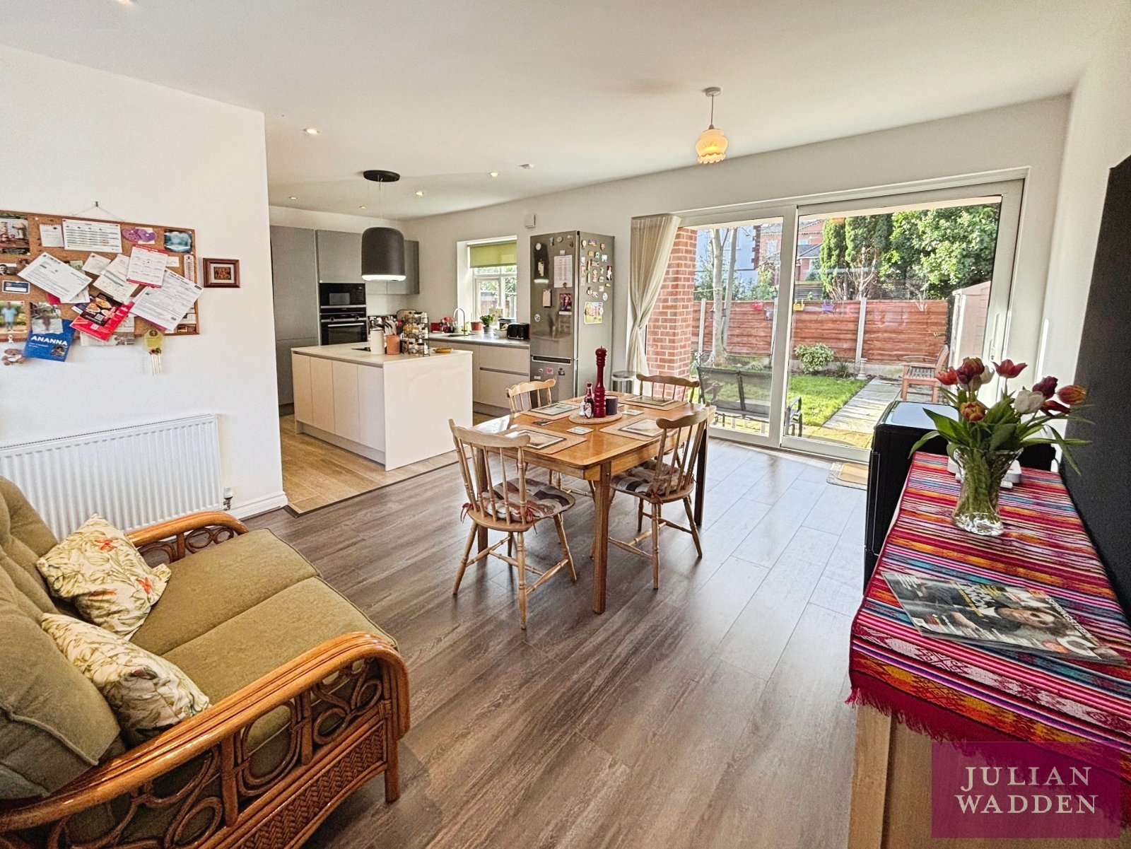 Parrs Wood Avenue, Didsbury, Manchester, M20