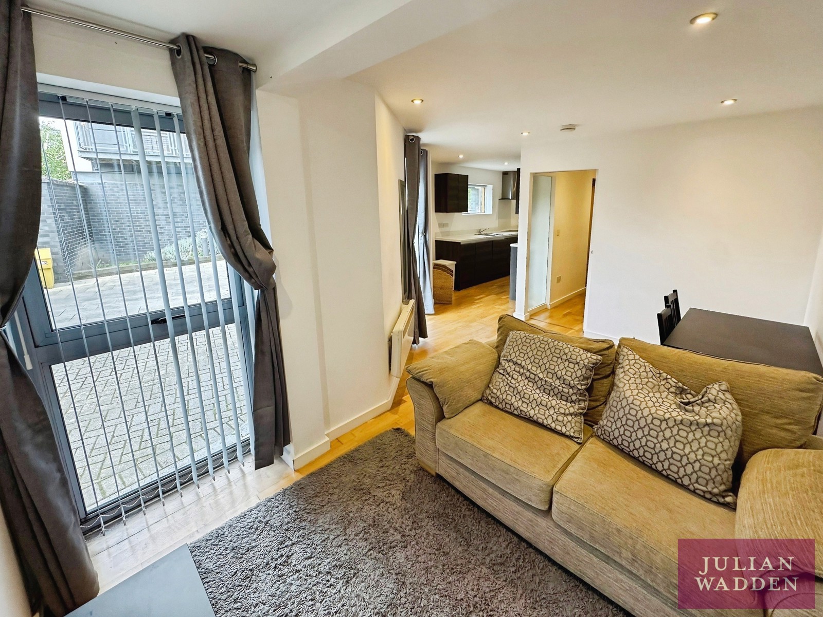 Barlow Moor Road, Chorlton, Manchester, M21