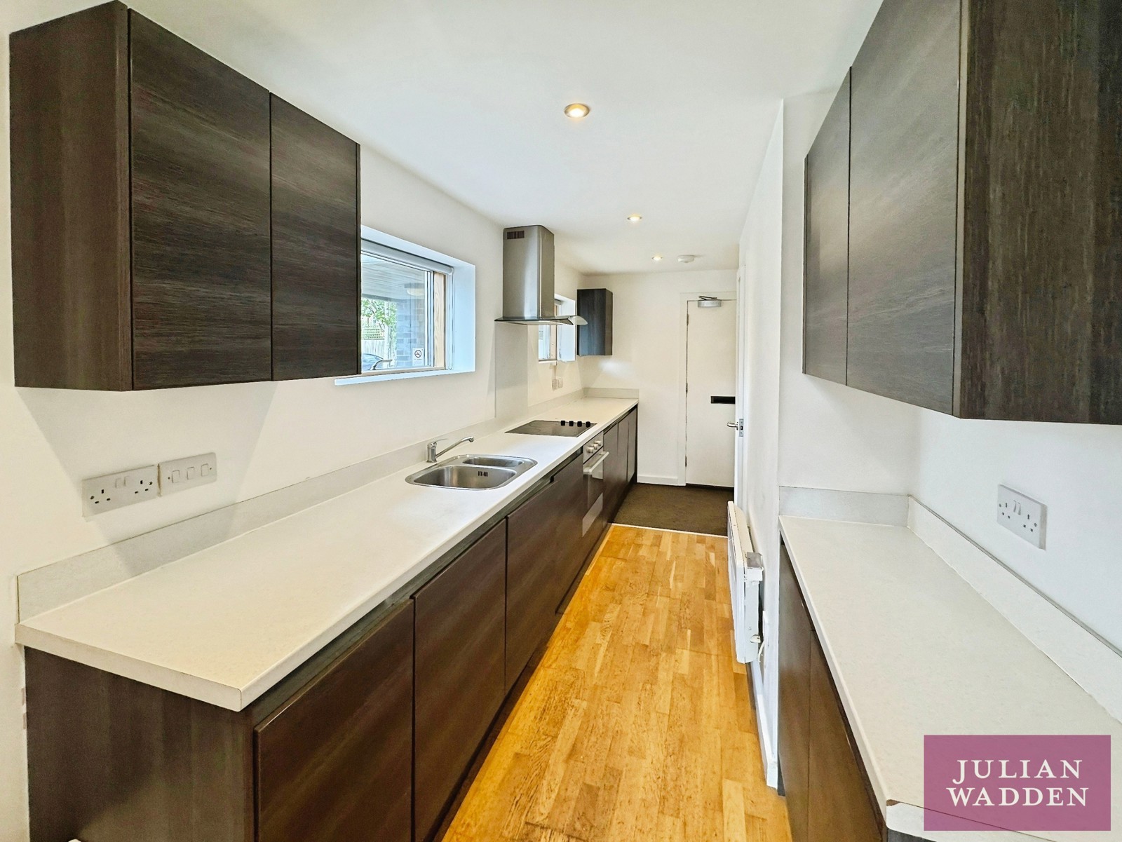 Barlow Moor Road, Chorlton, Manchester, M21