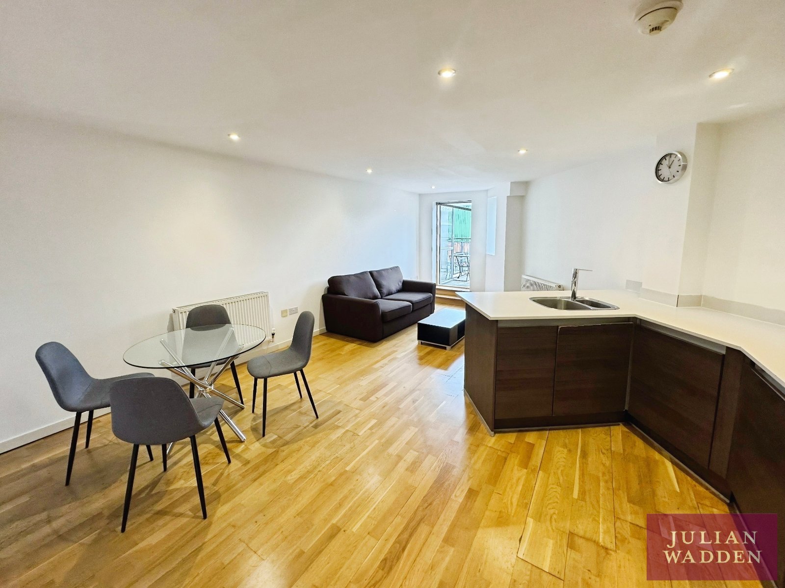 Barlow Moor Road, Chorlton, Manchester, M21
